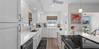 3400 Gulf Shore Blvd N unit: K2 Gallery 10