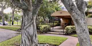 2311 S Cypress Bend Dr Gallery 36