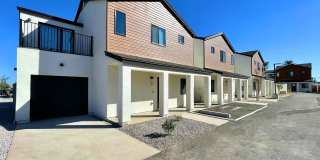 Roma Meadows Gallery 1