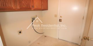 Nice 3bd/2ba House with 2 Car Garage near Bell & Rio Linda Blvd Gallery 19