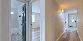 East El Paso Split Tri-Level 3 bed/2 bath Refrig A/C with bonus loft! Gallery 14