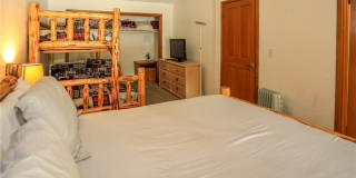 42638 Moonridge Road Gallery 27
