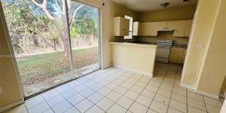 1601 SE 24th Ct Gallery 2