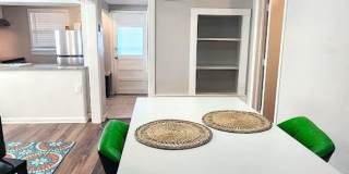 Furnished 1 Bed 1 Bath Apt in Linwood Place Add NW OKC Gallery 7