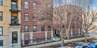 3708-3714 North Sheffield Gallery 3