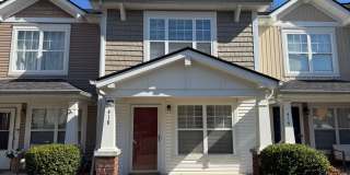 2BR Townhome in Shadow Glen Gallery 1