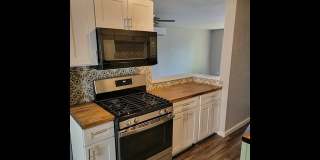 527 VALLEY PARK DR Gallery 18