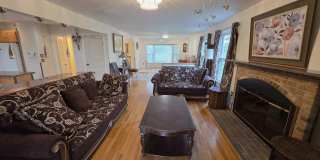 8120 PAISLEY Place Gallery 10