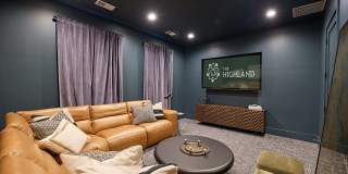 The Highland Gallery 11