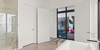 16650 Sunset Way Gallery 65