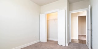 Flora Apartments Gallery 25