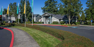 Eight Towncenter Gallery 23