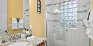 Fully Furnished Heated Pool Home Gallery 30