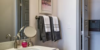 Axis on Lexington Gallery 12