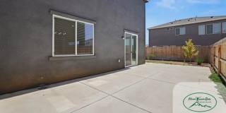 CORNER LOT - Beautiful 5-Bedroom Home for Rent in North Merced! Gallery 52