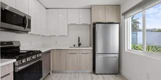 2034 S Garth Avenue Apartments Gallery 27
