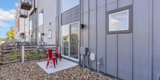 Stunning 3-bedroom, 4-bathroom townhouse! Gallery 30