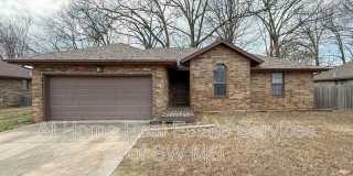 945 S Alex Ave Gallery 1