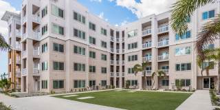 The Reef at Riviera 62+ Apartments - Senior & Affordable Housing Gallery 15