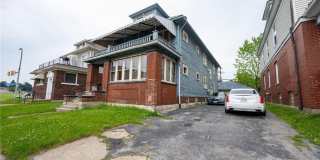 98 E Delavan Avenue Gallery 17