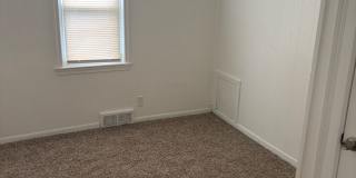Renovdated 3 bedroom, 1 bathroom bungalow Gallery 6