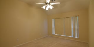 2511 Kingsbury Dr Gallery 15