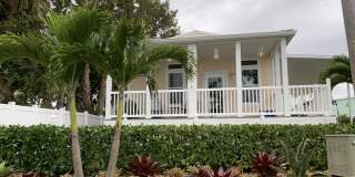 235 Northeast Sunrise Way Gallery 1