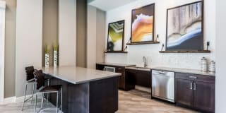 Urban North Gallery 32