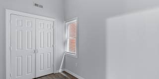 1814 West Jefferson Street - 2 Gallery 10