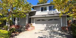 UPDATED HUGE 3BR/2.5BA 2250 sq/ft BRIGHT & SUNNY Baywood Park Home w Porch/Deck Community Pool UPDATED HUGE 3BR/2.5BA 2250 sq/ft BRIGHT & SUNNY Baywood Park Home w Porch/Deck Community Pool Gallery 1