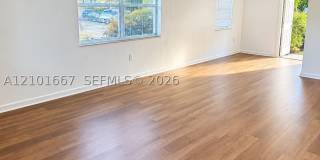 1946 NE 167th St Gallery 1