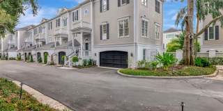 6212 BAYSHORE Boulevard Gallery 1