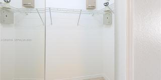8964 W Flagler St Gallery 25
