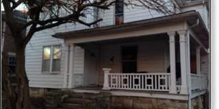 5 Bed 2 Bath House 1 block from Kirkwood ***AVAILABLE AUG 2027*** Gallery 1