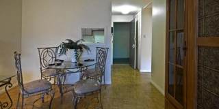 Charming 2 Bedroom-No Broker Fee Gallery 4