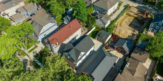 811 Smith Avenue Gallery 52