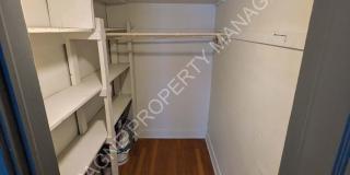 1123-1125 W 40th St. Gallery 9