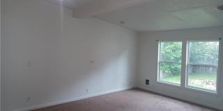 551 Moherman Avenue Gallery 10