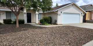Great 3 Bedroom 2 Bath Home located in Smartsville Gallery 1