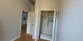 1350 N LEAVITT Street Gallery 12