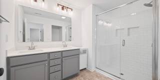 Beautiful 3-bed, 2.5 bath end unit townhome in Penley Place of Clover! Gallery 25
