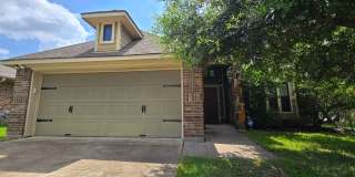 College Station - 3 bedroom / 2 bath- 2 car garage - fenced in back yard home in Creek Meadows Gallery 1