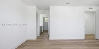 82 SW 3rd Ct Gallery 28