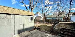 98 Safford St Gallery 40
