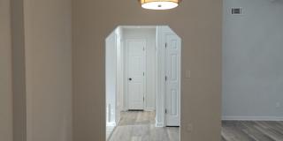 Charming 3 Bedroom 2 Bathroom Home, Newly renovated home! Gallery 7