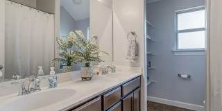 Beautiful 4bed/2.5bath Home Available in Mustang, OK Gallery 25