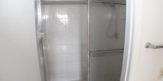 2/2 Condo with Marina and River Views-Includes cable and water Gallery 13