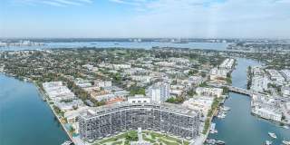 900 Bay Dr Gallery 1