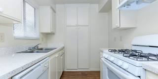 Greenbrook Apartments Gallery 10