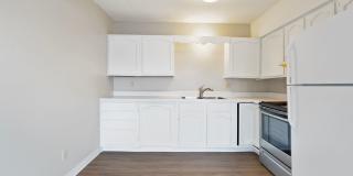 Leavitt Park Apartments - Building 1014 Gallery 7